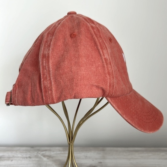 Adjustable Dog mom baseball cap - Picture 4 of 7